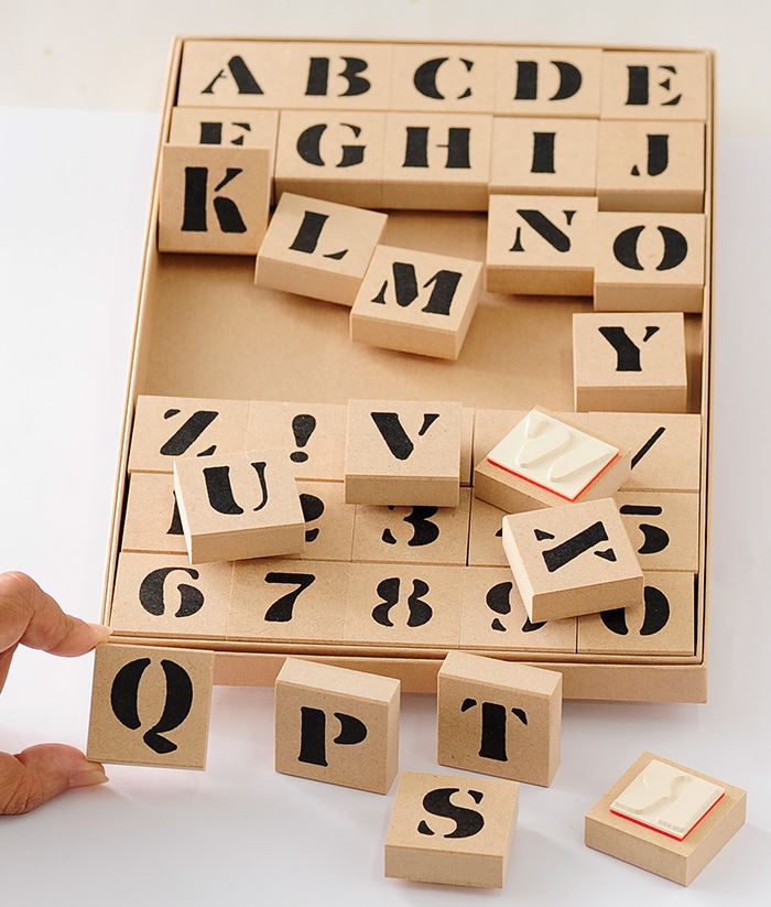 K9-05 ステンシルアルファベットスタンプ