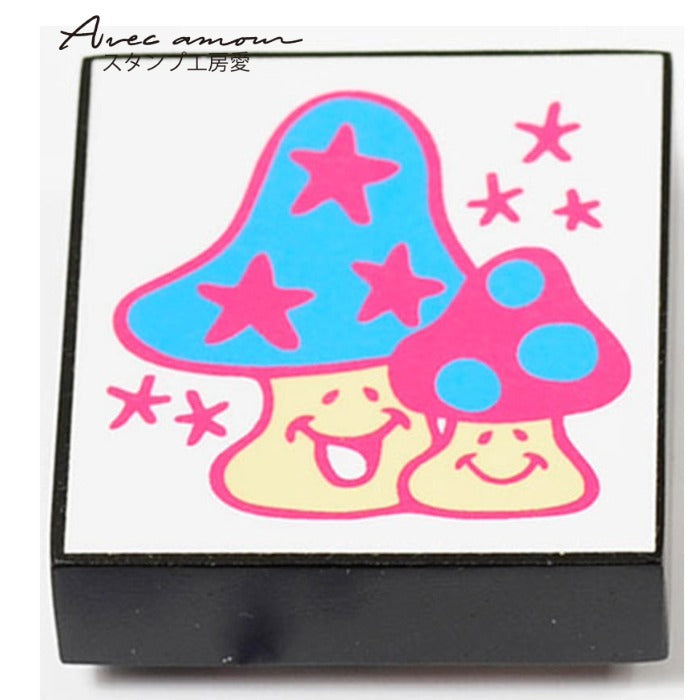 amm-11　Bear cub stamp