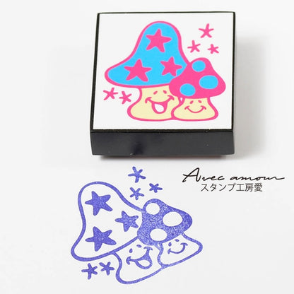amm-11　Bear cub stamp