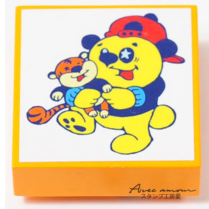 amm-02　Bear cub stamp